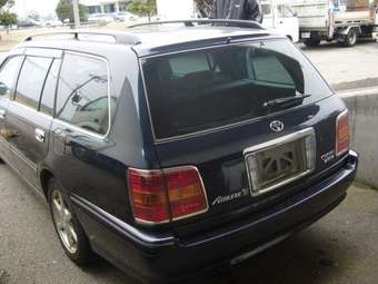 Toyota Crown Estate