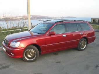 2000 Toyota Crown Estate