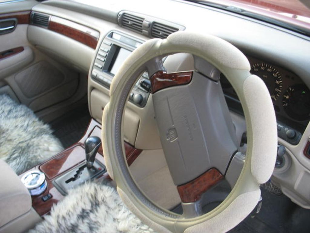 2000 Toyota Crown Estate