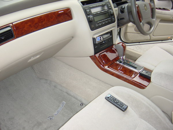 2001 Toyota Crown Estate For Sale