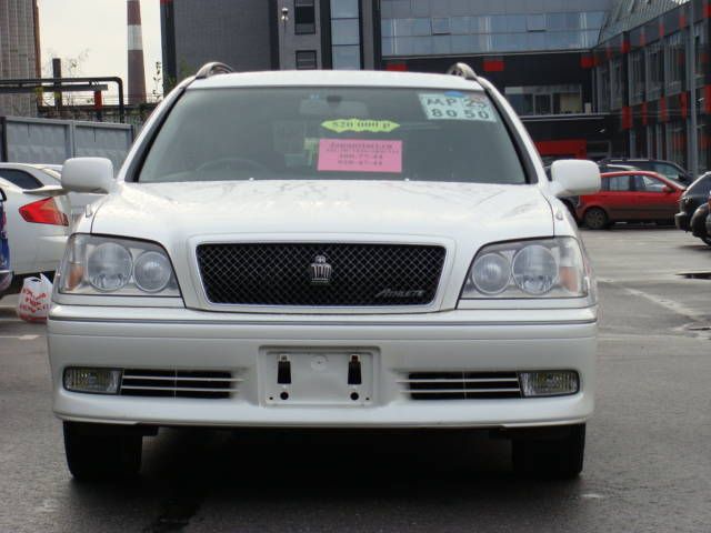 2002 Toyota Crown Estate