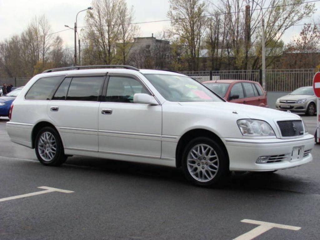 2002 Toyota Crown Estate