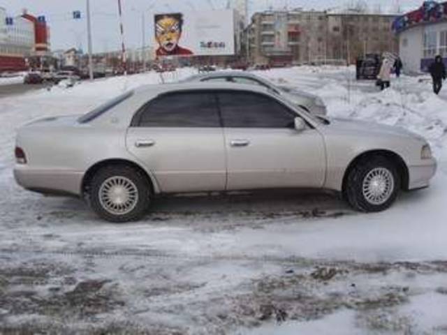 1994 Toyota Crown Majesta