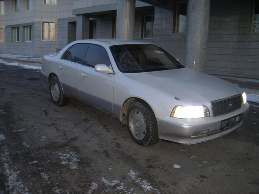 1994 Toyota Crown Majesta