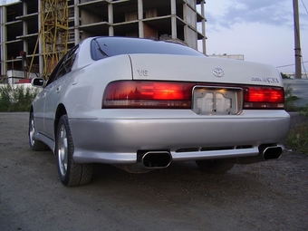 1995 Toyota Crown Majesta