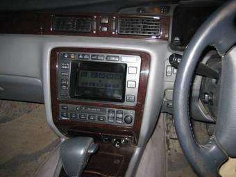 1995 Crown Majesta