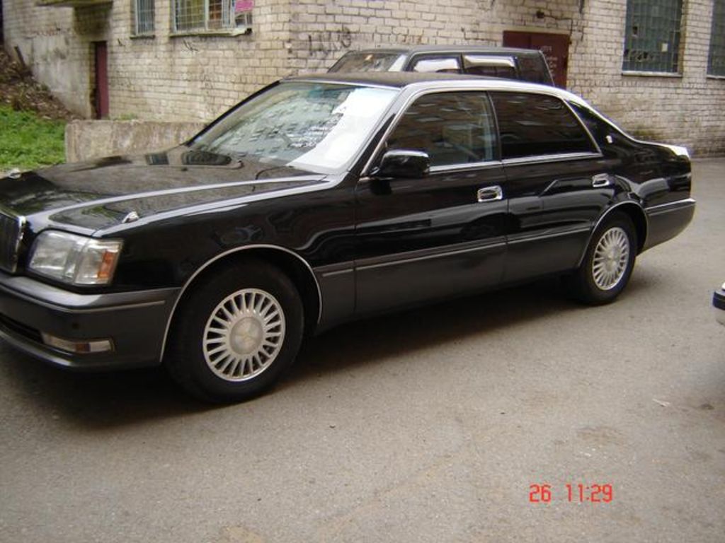 1995 Toyota Crown Majesta