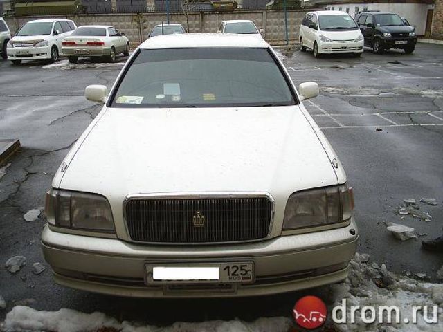 1995 Toyota Crown Majesta