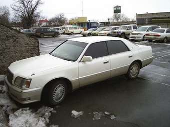 1995 Toyota Crown Majesta