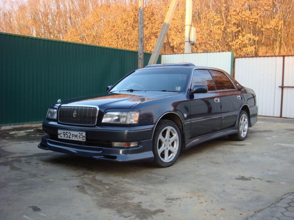 1995 Toyota Crown Majesta