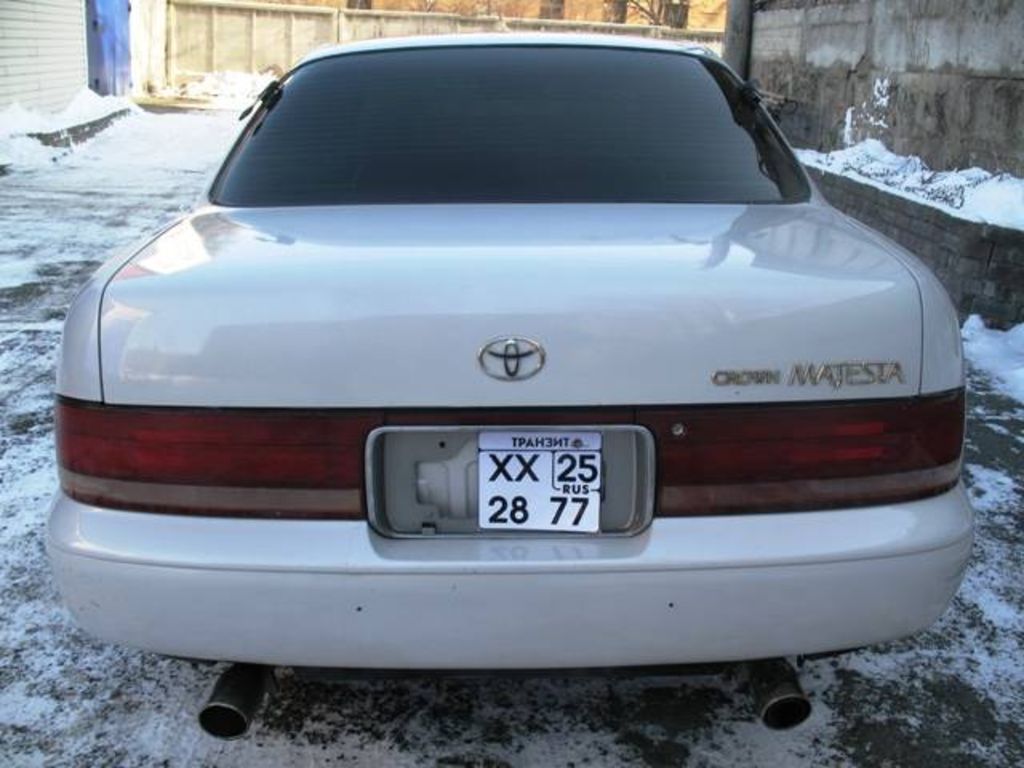 1995 Toyota Crown Majesta