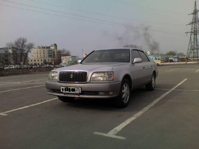 1996 Toyota Crown Majesta