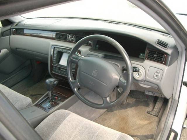 1996 Toyota Crown Majesta