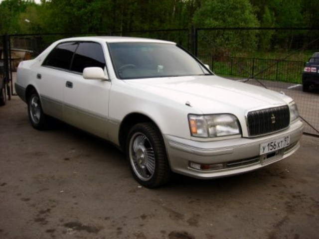 1996 Toyota Crown Majesta