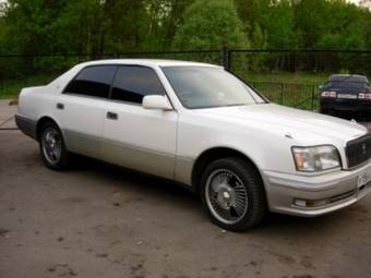 1996 Crown Majesta
