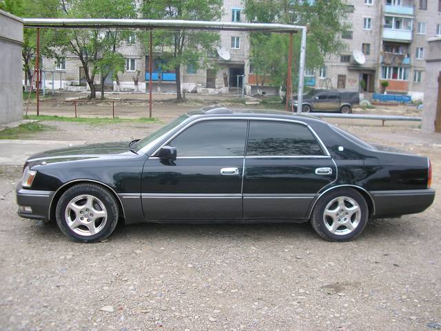 1996 Toyota Crown Majesta