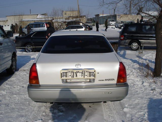 1996 Toyota Crown Majesta