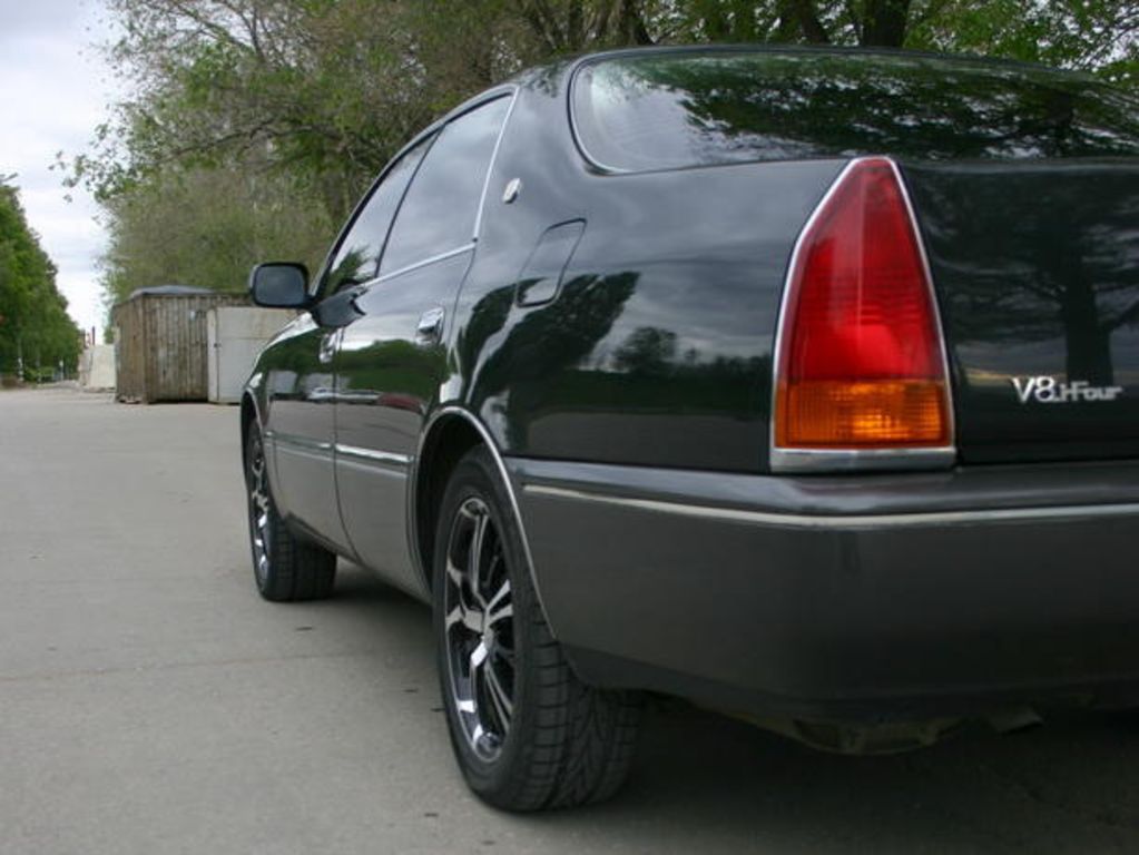 1996 Toyota Crown Majesta