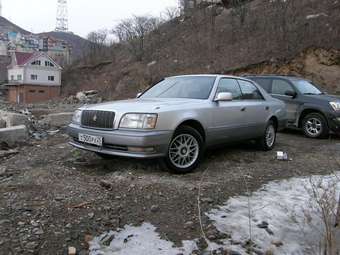 Toyota Crown Majesta