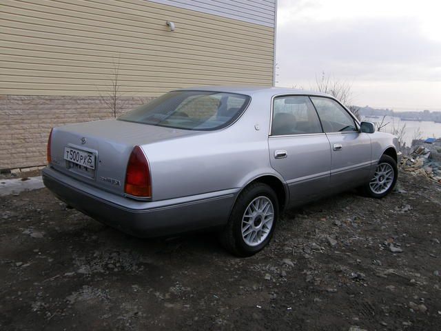 1996 Toyota Crown Majesta
