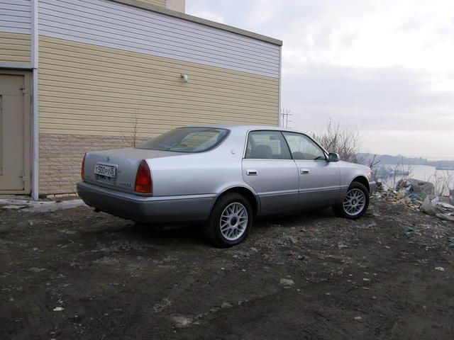 1996 Toyota Crown Majesta