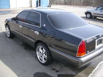 Toyota Crown Majesta