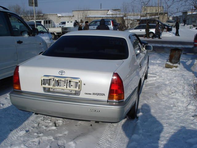 1996 Toyota Crown Majesta