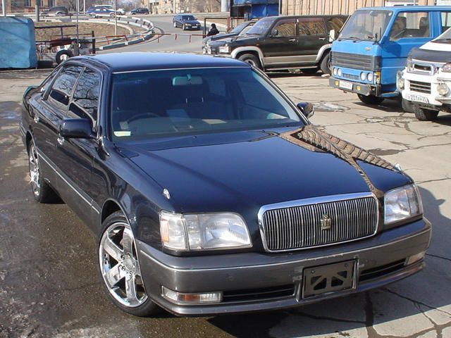 1996 Toyota Crown Majesta