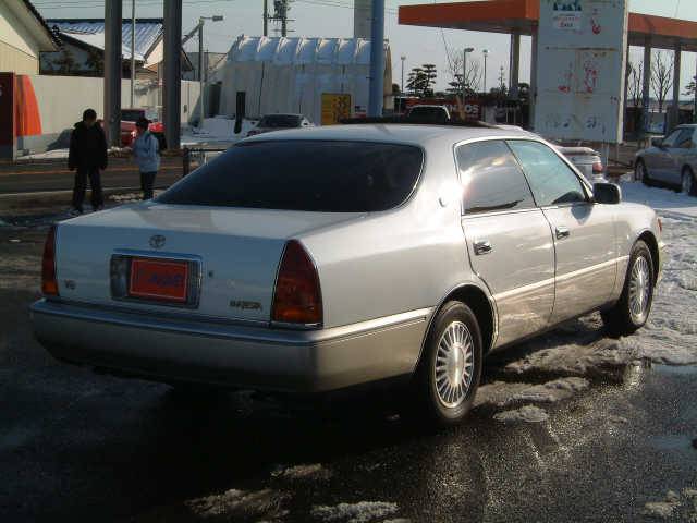 1997 Toyota Crown Majesta
