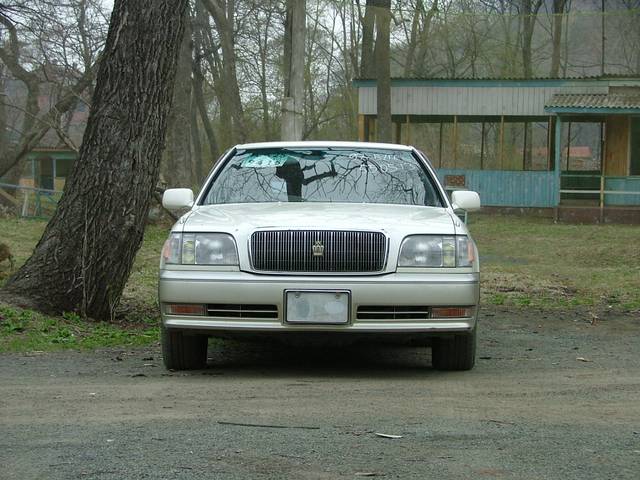 1997 Toyota Crown Majesta