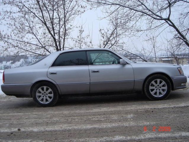 1997 Toyota Crown Majesta