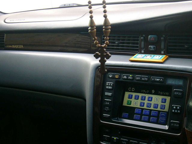 1997 Toyota Crown Majesta