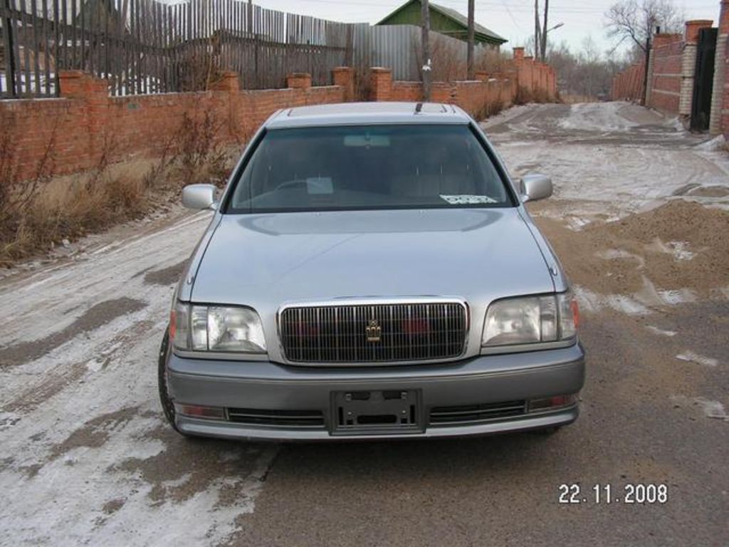 1997 Toyota Crown Majesta