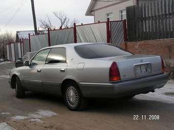 Toyota Crown Majesta