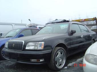 1997 Toyota Crown Majesta Pictures