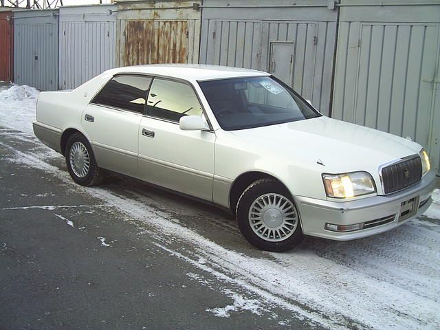 1998 Toyota Crown Majesta