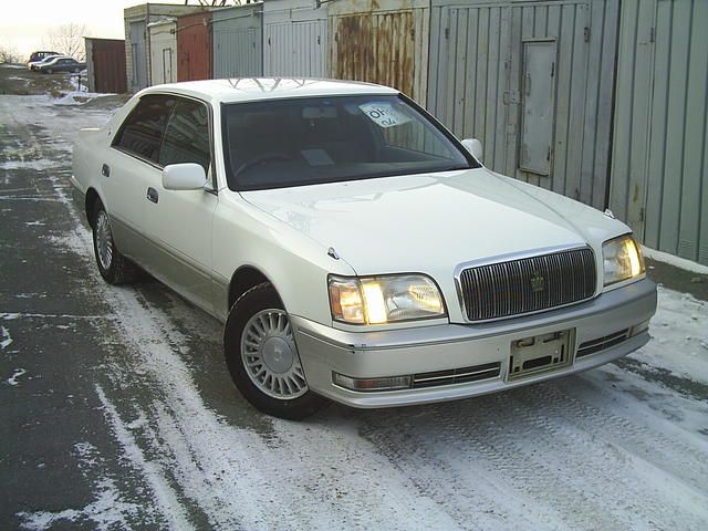 1998 Toyota Crown Majesta