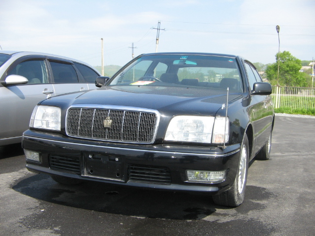 1999 Toyota Crown Majesta