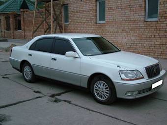 1999 Toyota Crown Majesta