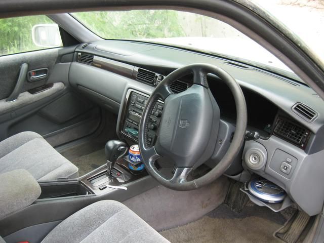 1999 Toyota Crown Majesta