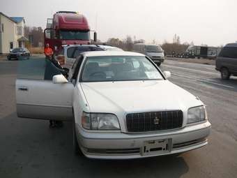 Toyota Crown Majesta