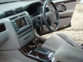 Toyota Crown Majesta