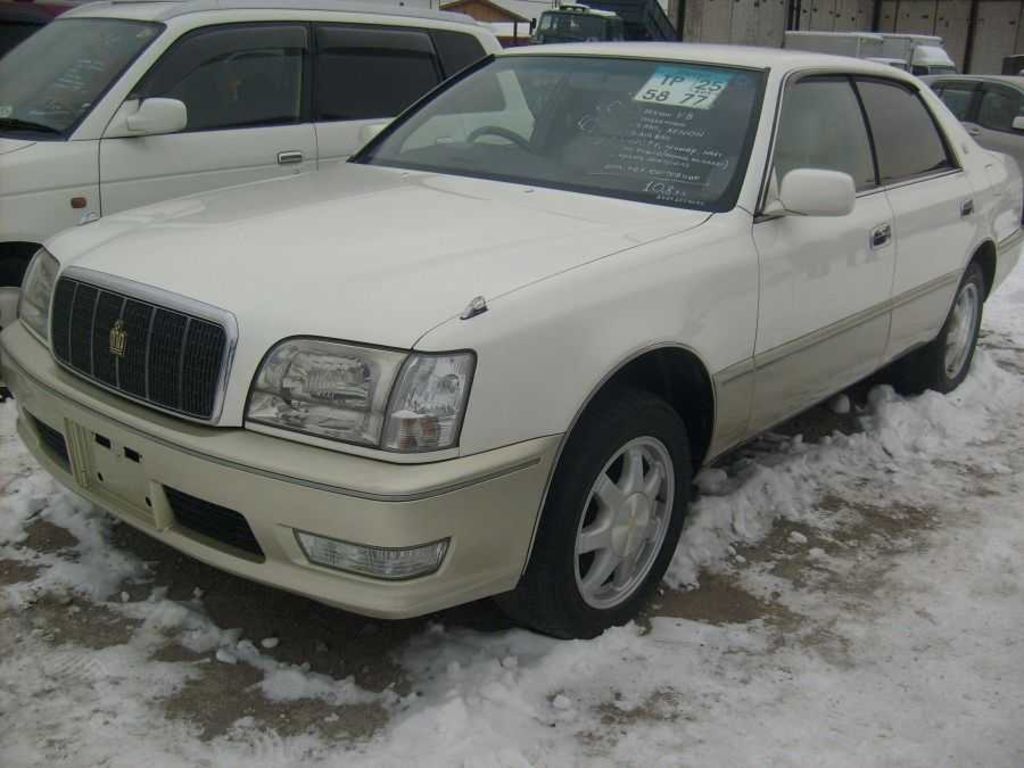 1999 Toyota Crown Majesta