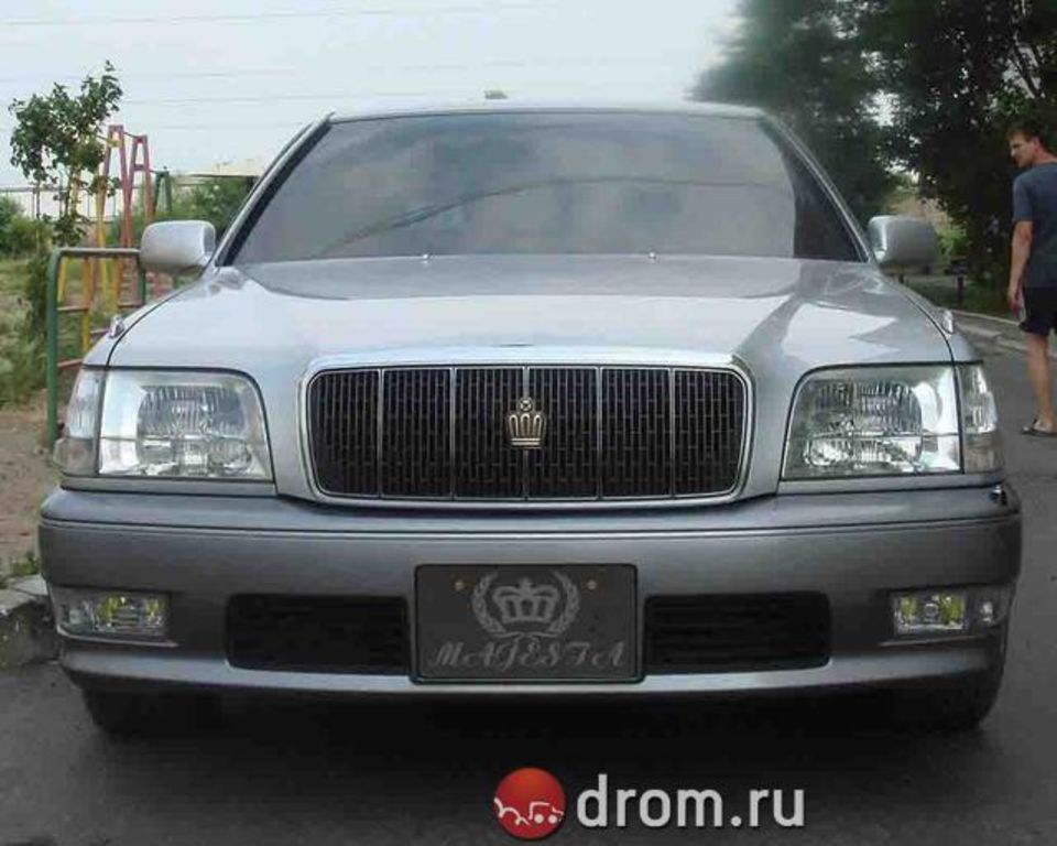 1999 Toyota Crown Majesta