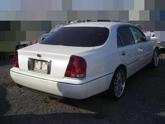 1999 Crown Majesta