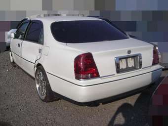 Toyota Crown Majesta