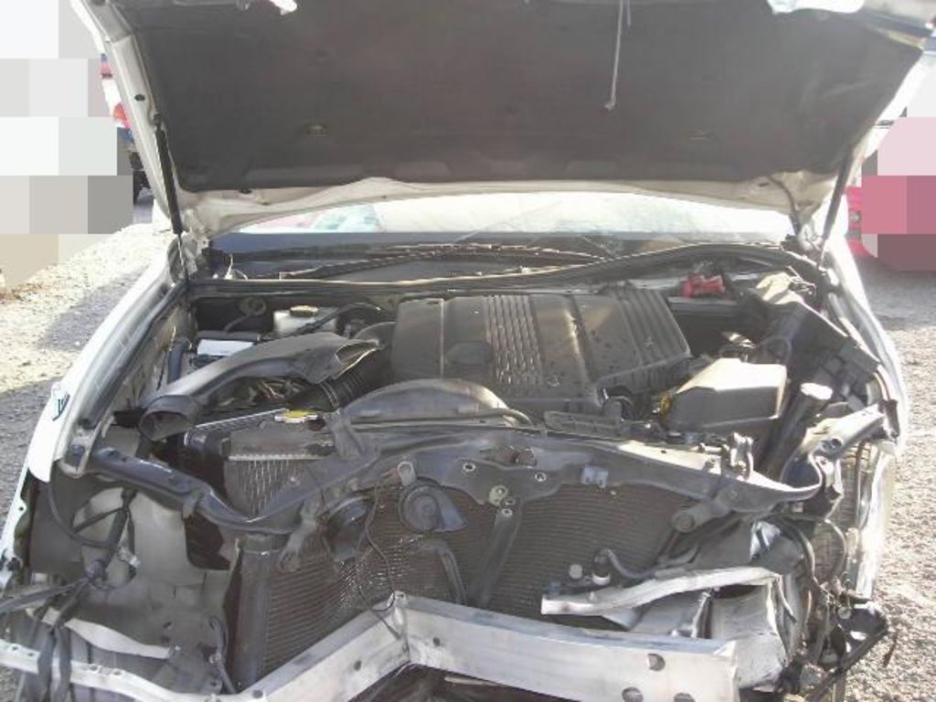 1999 Toyota Crown Majesta