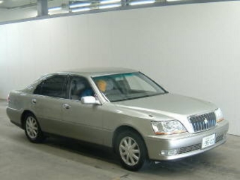 2000 Toyota Crown Majesta