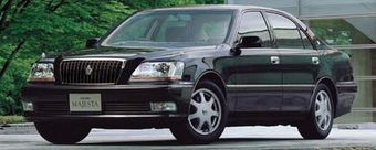 2000 Toyota Crown Majesta