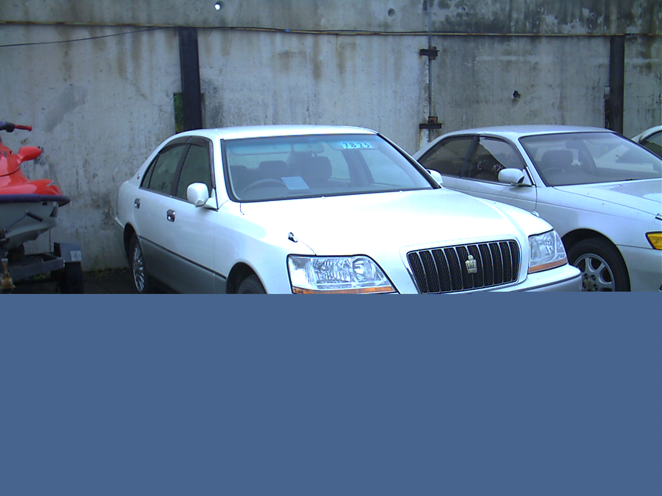 2001 Toyota Crown Majesta